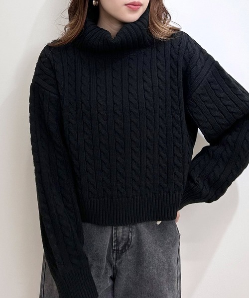 INGNI（イング）の「ショート丈オフタートルケーブルニット（ニット/セーター・レディース・アイボリー/ブラック/杢グレー・M）」の10枚目の写真