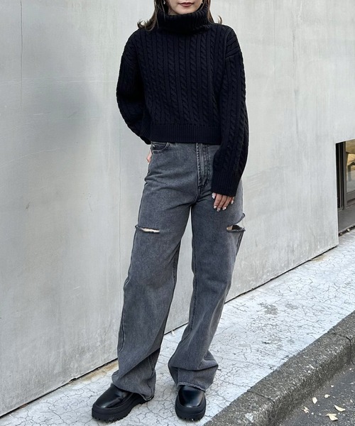 INGNI（イング）の「ショート丈オフタートルケーブルニット（ニット/セーター・レディース・アイボリー/ブラック/杢グレー・M）」の19枚目の写真