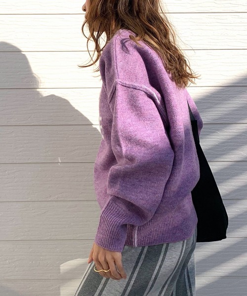 Q（キュー）の「シャギーロゴニット（ニット/セーター・レディース・ラベンダー/ホワイト/ライトグレー・MEDIUM）」の13枚目の写真