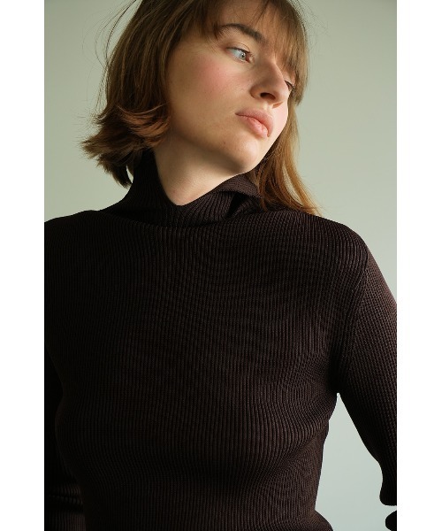 なえ様CLANE SLIT COLLAR RIB KNIT TOPS ブラウン 松本恵奈のMUST BUY-12月6日（火）発売の