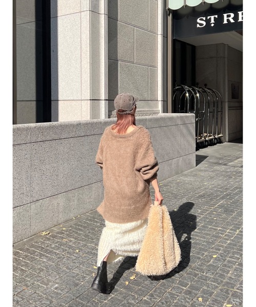 JUMELLE（ジュメロ）の「triangle fur bag（ショルダーバッグ・レディース・アイボリー/ベージュ・FREE）」の5枚目の写真