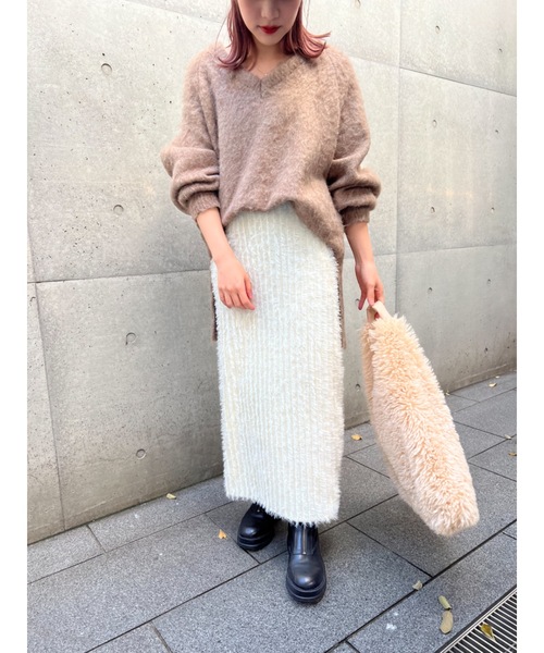 JUMELLE（ジュメロ）の「triangle fur bag（ショルダーバッグ・レディース・アイボリー/ベージュ・FREE）」の12枚目の写真