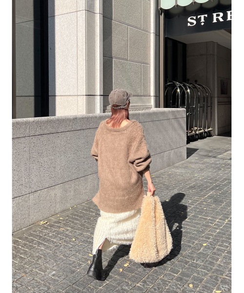 JUMELLE（ジュメロ）の「triangle fur bag（ショルダーバッグ・レディース・アイボリー/ベージュ・FREE）」の14枚目の写真