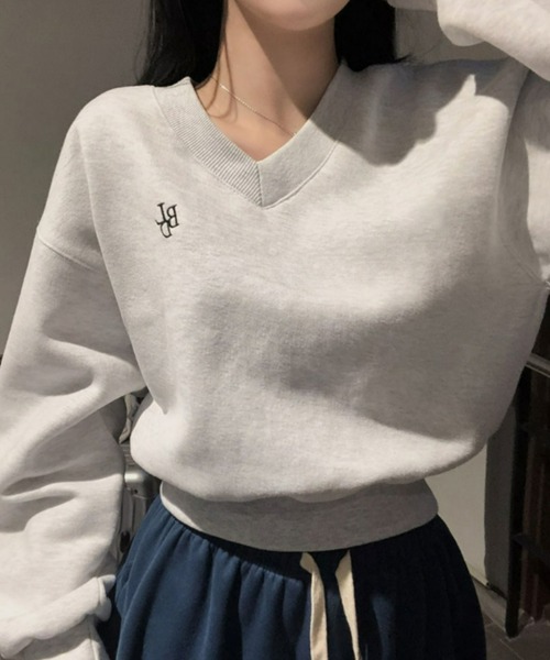 BEIDELLI（ベイデリー）の「[BELLIDE MADE] 裏起毛パステルVネッククロップドスウェット（スウェット・レディース・グレー/ホワイト系/ブラック/ネイビー/ホワイト・FREE）」の22枚目の写真