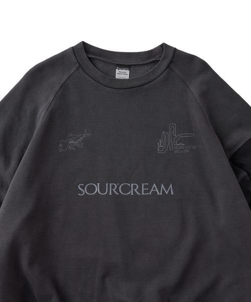 Sourcream(サワークリーム)の「【Sourcream Fishing Club】TECH CREW SWT(スウェット・メンズ・チャコールグレー/アッシュグレー/ネイビー・FREE)」の4枚目の写真