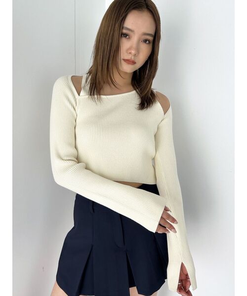 EMODA(エモダ)の「プリーツミニスカート(スカート・レディース・ネイビー/ベージュ/グレー・SMALL/MEDIUM)」の6枚目の写真