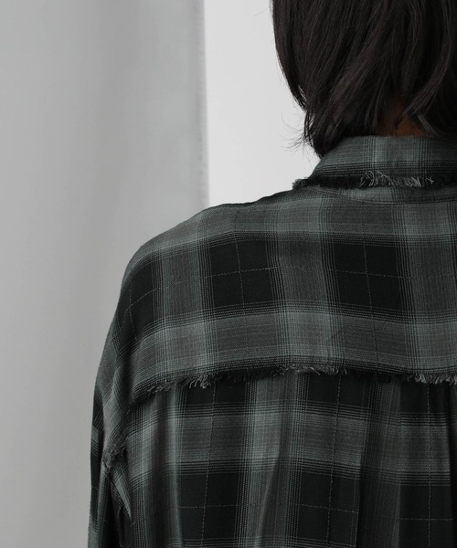 HARE（ハレ）の「【一部カラーSET UP対応】BIGダメージチェックシャツ(HARE)（シャツ/ブラウス・メンズ・ブルー/ブラック/ブラック系その他/グレー/ピンク/グレー系その他/ブルー系その他2/ブルー系その他・FREE/MEDIUM/SMALL）」の15枚目の写真