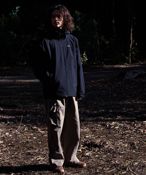 ragged mountain(ラギットマウンテン)の「【RAGGED MOUNTAIN】 WEBSTER シェルジャケット(マウンテンパーカー・メンズ・ブラック/カーキ/ターコイズブルー/ベージュ・LARGE/MEDIUM/X-LARGE)」の21枚目の写真