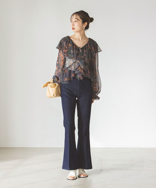 Wrangler（ラングラー）の「《追加》【Wrangler】別注70’sFLARE（デニムパンツ・レディース・ネイビー/サックスブルー・X-SMALL/SMALL/MEDIUM/LARGE）」の6枚目の写真