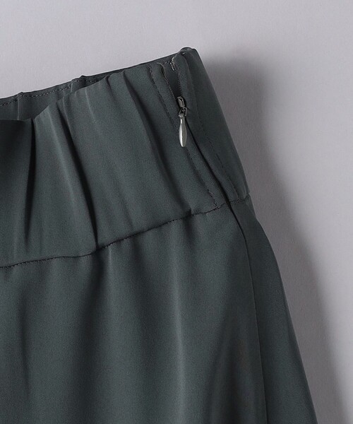 TO UNITED ARROWS（トゥーユナイテッドアローズ）の「＜TO UNITED ARROWS＞P ギャザー フレアスカート（スカート・レディース・ブラック/ダークグレー・M/S）」の16枚目の写真