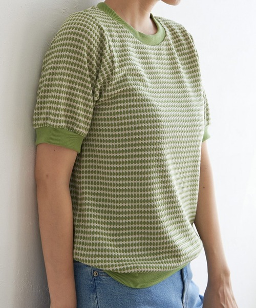 ikka(イッカ)の「【親子コーデ】ハニカム柄ジャガードカットソー(Tシャツ/カットソー・レディース・オレンジ/ベージュ/グリーン/キャメル/ブラック・M/L/S)」の3枚目の写真