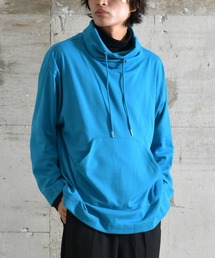 カウルネックプルオーバー