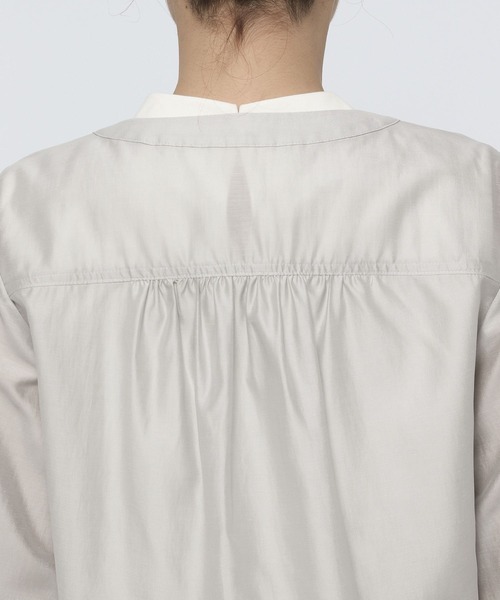 Andemiu（アンデミュウ）の「シアーノーカラーブルゾン112737（ブルゾン・レディース・ベージュ/ブラック/グレー・FREE）」の15枚目の写真