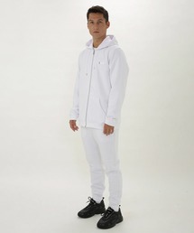 BALR.（ボーラー）の「JP Q-SERIES STRAIGHT ZIP THROUGH BIG