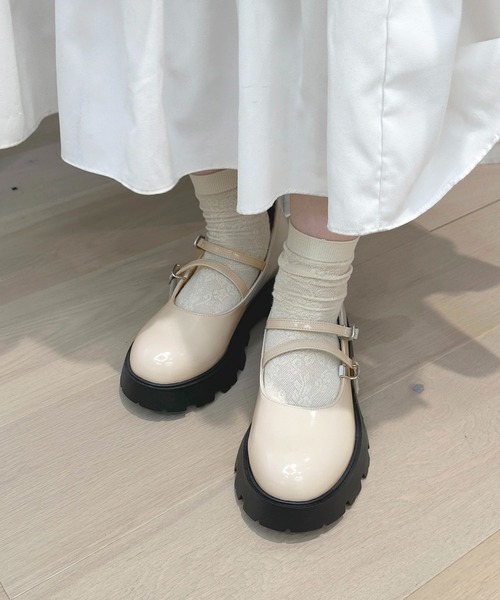 apres jour(アプレジュール)の「クロスベルトローファー【ZOZOTOWN限定アイテム】(ローファー・レディース・ブラック系その他/ブラック/アイボリー・X-LARGE/LARGE/MEDIUM/SMALL)」の5枚目の写真