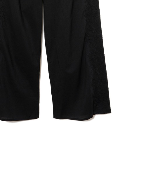 AMERICAN RAG CIE（アメリカンラグシー）の「サイド刺繍イージーパンツ（その他パンツ・レディース・ベージュ/ブラック・FREE）」の12枚目の写真