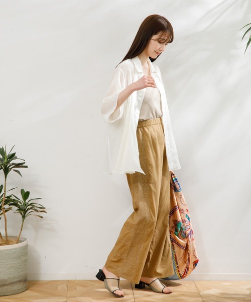 AMERICAN RAG CIE（アメリカンラグシー）の「サイド刺繍イージーパンツ（その他パンツ・レディース・ベージュ/ブラック・FREE）」の17枚目の写真