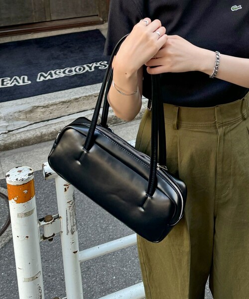 fredy emue（フレディエミュ）の「【WEB限定カラーあり】ロングハンドルボストンバッグ（ボストンバッグ・レディース・ブラック/ベビーピンク/アイボリー・FREE）」の22枚目の写真