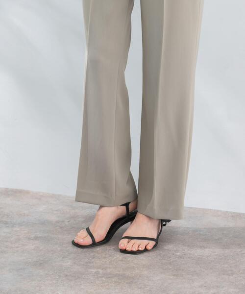 URBAN RESEARCH ROSSO WOMEN（アーバンリサーチ　ロッソ）の「ウォッシャブルセミフレアパンツ（その他パンツ・レディース・ブラック/ホワイト/ベージュ・38/36）」の17枚目の写真