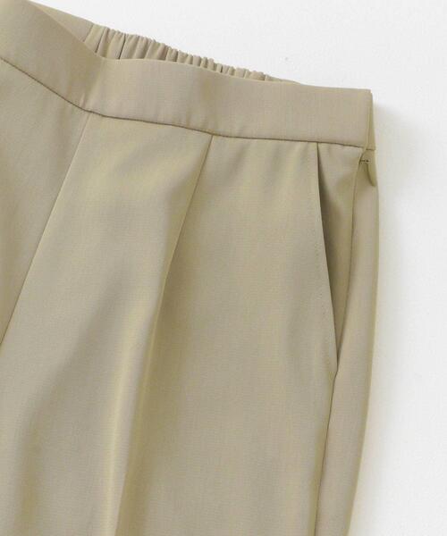 URBAN RESEARCH ROSSO WOMEN（アーバンリサーチ　ロッソ）の「ウォッシャブルセミフレアパンツ（その他パンツ・レディース・ブラック/ホワイト/ベージュ・38/36）」の21枚目の写真