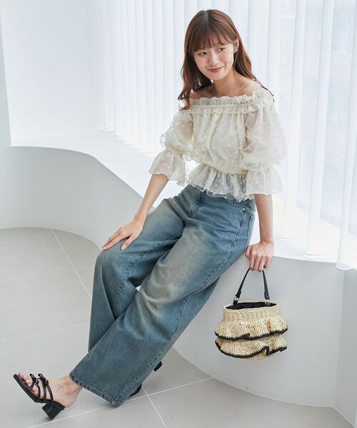 MAJESTIC LEGON(マジェスティックレゴン)の「エアリーオフショルブラウス(シャツ/ブラウス・レディース・ブラック系その他/ホワイト系その他2/ホワイト系その他・MEDIUM)」の13枚目の写真