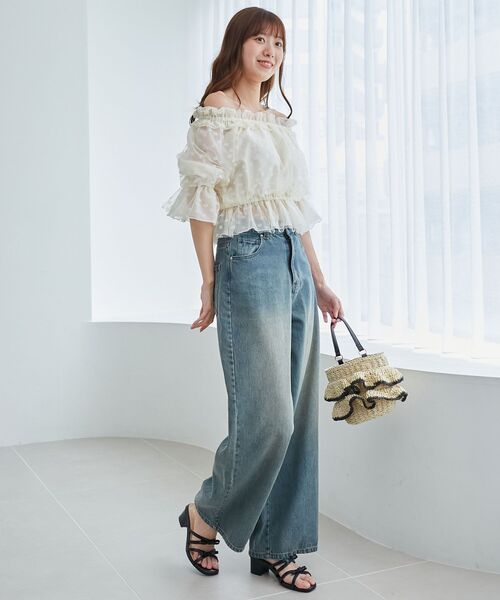 MAJESTIC LEGON(マジェスティックレゴン)の「エアリーオフショルブラウス(シャツ/ブラウス・レディース・ブラック系その他/ホワイト系その他2/ホワイト系その他・MEDIUM)」の15枚目の写真