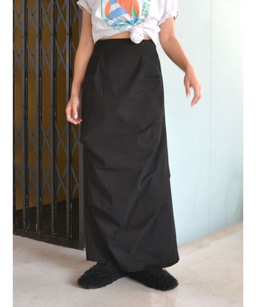 Ungrid（アングリッド）の「タックデザインアイラインスカート（スカート・レディース・ベージュ/ブラック・MEDIUM/SMALL）」の10枚目の写真