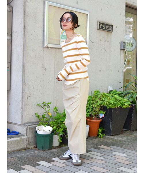 Ungrid（アングリッド）の「タックデザインアイラインスカート（スカート・レディース・ベージュ/ブラック・MEDIUM/SMALL）」の19枚目の写真