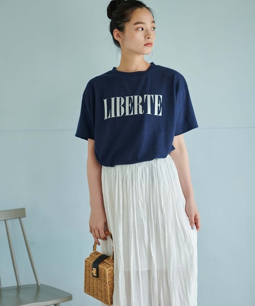 fifth（フィフス）の「箔プリントロゴTシャツ（Tシャツ/カットソー・レディース・ホワイト/ネイビー・M）」の7枚目の写真