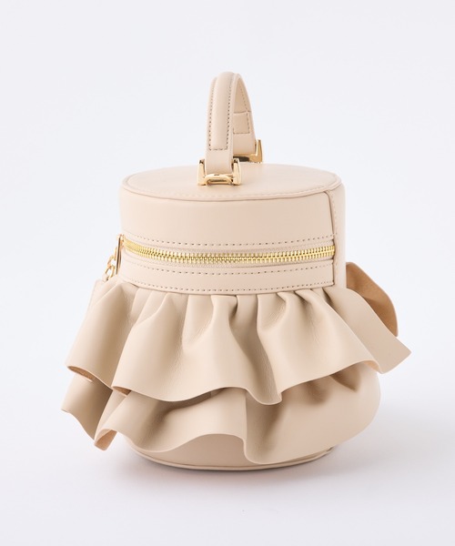 one after another NICE CLAUP（ワンアフターアナザーナイスクラップ）の「フリルバニティショルダーバッグ（ショルダーバッグ・レディース・アイボリー/ブラック/ベージュ・FREE）」の7枚目の写真