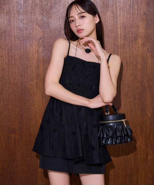 one after another NICE CLAUP（ワンアフターアナザーナイスクラップ）の「フリルバニティショルダーバッグ（ショルダーバッグ・レディース・アイボリー/ブラック/ベージュ・FREE）」の18枚目の写真