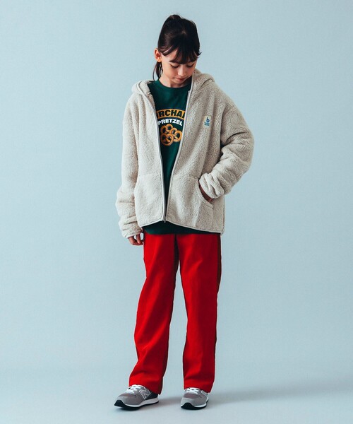 こども ビームス（コドモビームス）の「highking / 別注 テンダー フーディ 2024（120～160cm）（パーカー・キッズ・ベージュ/ネイビー・120/130/140/150/160）」の4枚目の写真