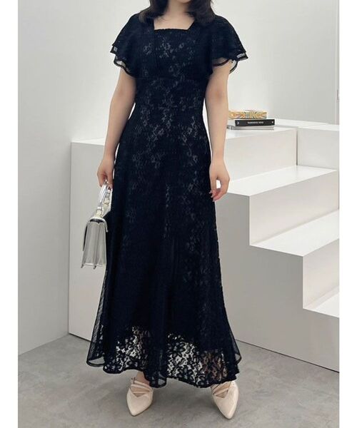 MERCURYDUO（マーキュリーデュオ）の「ウエストリブレースラッフルドレス（ドレス・レディース・ブラック/オフホワイト/ボルドー・SMALL/MEDIUM）」の2枚目の写真