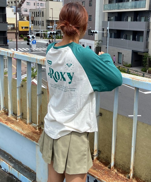 ROXY(ロキシー)の「ROXY/ロキシー ラグランロンT RLT244040(Tシャツ/カットソー・レディース・ネイビー/ブラウン/グリーン・L/M)」の3枚目の写真