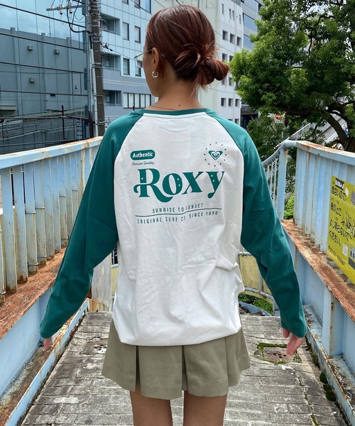 ROXY(ロキシー)の「ROXY/ロキシー ラグランロンT RLT244040(Tシャツ/カットソー・レディース・ネイビー/ブラウン/グリーン・L/M)」の7枚目の写真