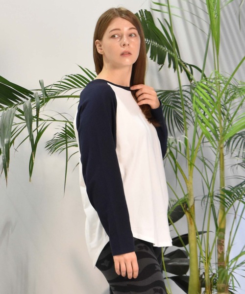 ROXY(ロキシー)の「ROXY/ロキシー ラグランロンT RLT244040(Tシャツ/カットソー・レディース・ネイビー/ブラウン/グリーン・L/M)」の18枚目の写真