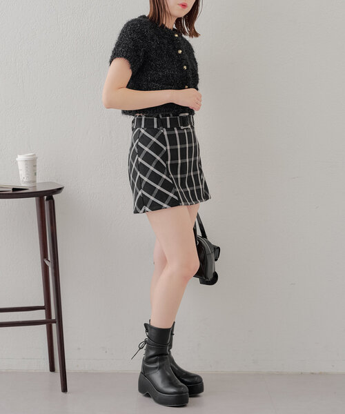 Chico(チコ)の「【ペチパン付】チェック台形ミニスカート(スカート・レディース・グレー系その他2/ベージュ系その他2/ブラック系その他2・FREE)」の7枚目の写真