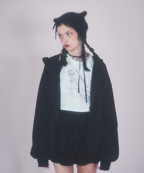 Lovilyn(ラヴィリン)の「リボンシャギー猫耳ニット帽(ニットキャップ/ビーニー・レディース・ホワイト/ブラック/グレー・FREE)」の4枚目の写真