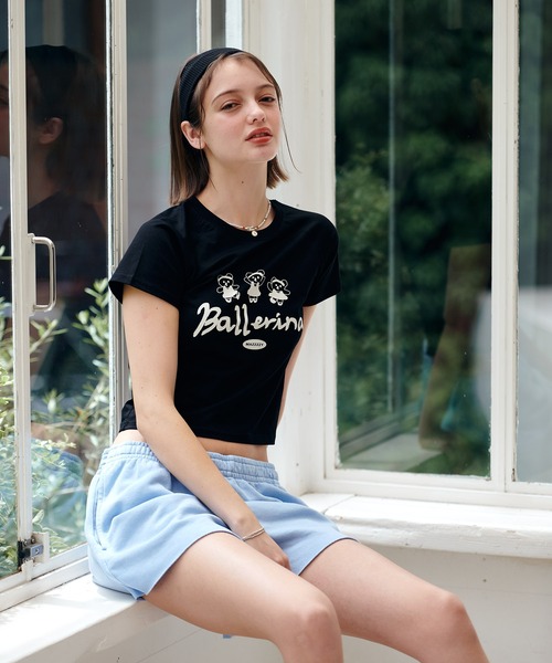 MAZZZZY(マジ―)の「MAZZZZY/ラグランクロップドT(Tシャツ/カットソー・レディース・ホワイト/ブラック・FREE)」の5枚目の写真