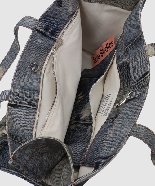 Acne Studios（アクネストゥディオズ）の「FN-UX-BAGS000177（トートバッグ・メンズ・ブルー・ONE SIZE）」の6枚目の写真