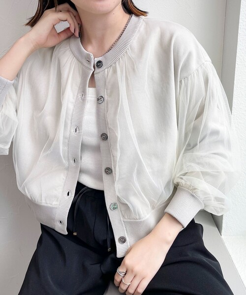 fredy emue（フレディエミュ）の「チュールレイヤードニットカーディガン（カーディガン/ボレロ・レディース・アイボリー/ベージュ/チャコールグレー・38）」の17枚目の写真