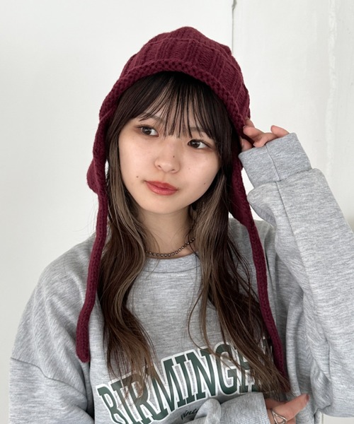 CLEA（クレア）の「耳当て付きリブニット帽（ニットキャップ/ビーニー・レディース・ブラウン/レッド/アイボリー/ブラック・FREE）」の4枚目の写真