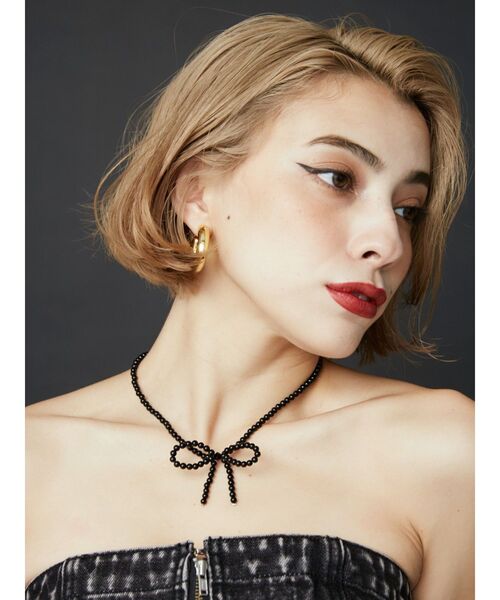 EVRIS（エヴリス）の「WIDE HOOP ピアス（ピアス（両耳用）・レディース・ゴールド/シルバー・FREE）」の3枚目の写真