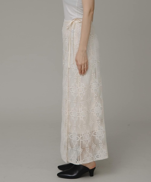 URBAN RESEARCH Sonny Label（アーバンリサーチサニーレーベル）の「レースラップロングスカート（スカート・レディース・ブラック/アイボリー・FREE）」の20枚目の写真
