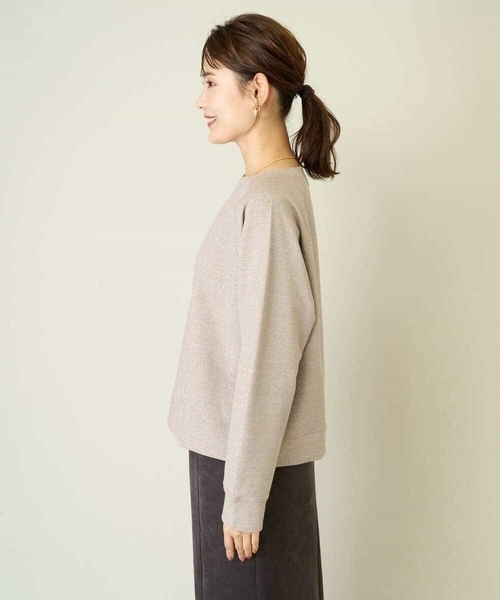 a.v.v（アーヴェヴェ）の「ラメ裏毛スウェットプルオーバー（スウェット・レディース・グレー/ベージュ・38/36/40）」の17枚目の写真