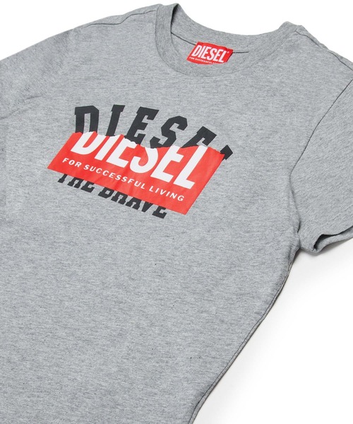 DIESEL KIDS(ディーゼルキッズ)の「DIESEL(ディーゼル)Kids & Junior ブランドロゴ半袖Tシャツカットソー(Tシャツ/カットソー・キッズ・グレー/ホワイト/ネイビー/ブラック/ブルー系その他・6Y/8Y/10Y/12Y/16Y/4Y/14Y)」の11枚目の写真