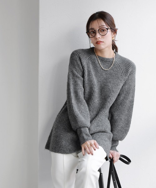 Pierrot（ピエロ）の「ふんわりウォッシャブルボリューム袖フレアニット（ニット/セーター・レディース・ベージュ/チャコール/ブラック/オフホワイト/ネイビー・M/L）」の16枚目の写真