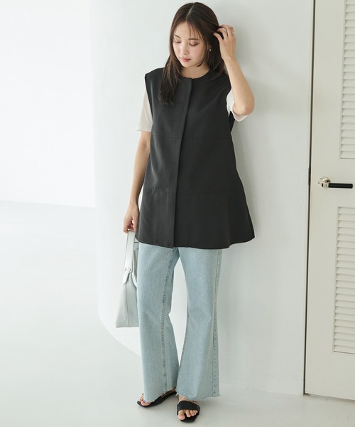 LAVEANGE(ラビアンジェ)の「【洗える】切替ノーカラーベスト(ベスト・レディース・アイボリー/ブラック・5L/4L/3L/LL/M)」の6枚目の写真