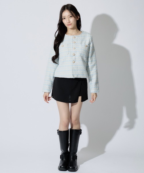 ALLuRing ChaRm（アリュリングチャーム）の「Gold Button Short Tweed Jacket / ゴールドボタンショート丈ツイードジャケット（ノーカラージャケット・レディース・ブラック/ブルー・FREE）」の15枚目の写真
