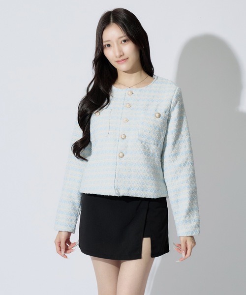 ALLuRing ChaRm（アリュリングチャーム）の「Gold Button Short Tweed Jacket / ゴールドボタンショート丈ツイードジャケット（ノーカラージャケット・レディース・ブラック/ブルー・FREE）」の8枚目の写真